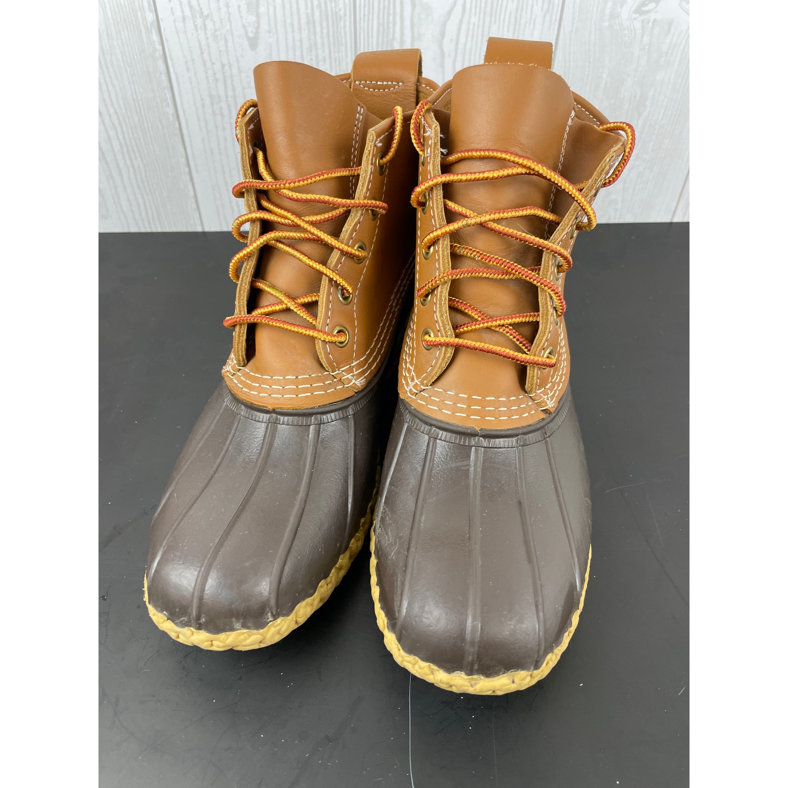 L.L. Bean Womens 6" Bean Boots Size 8m Tan/Brown Duck Boots Style 175051